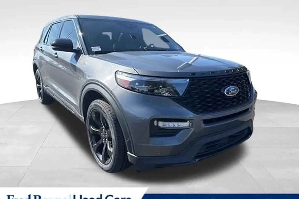 2021 Ford Explorer ST photo 1