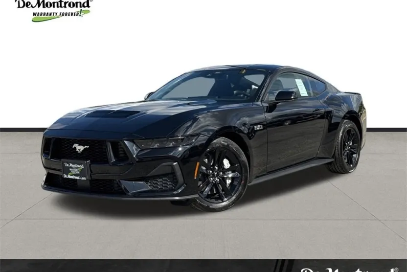 2025 Ford Mustang GT photo 1