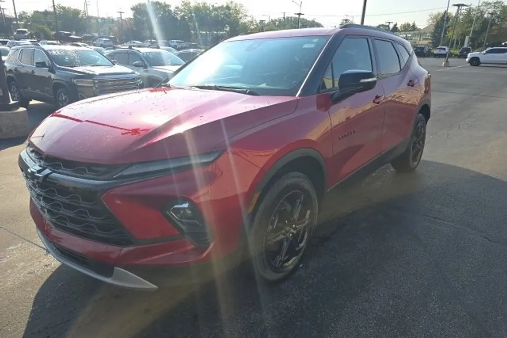 2023 Chevrolet Blazer 3LT photo 1