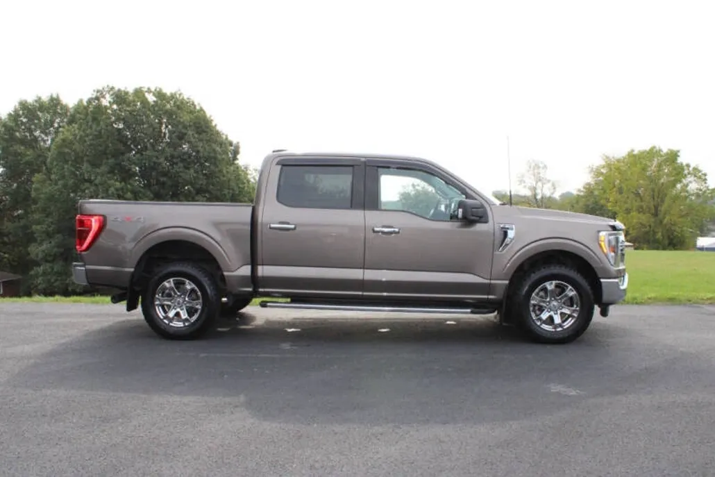 2022 Ford F-150 XLT photo 1