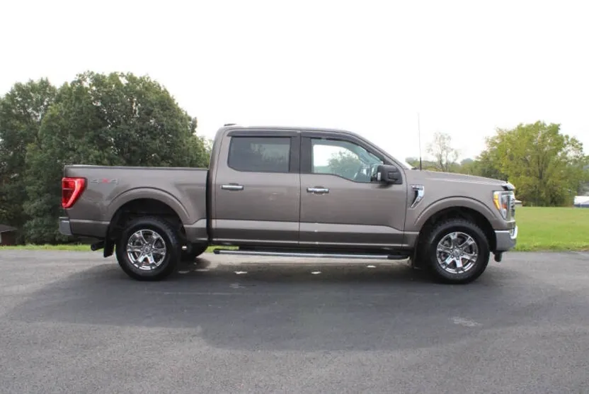 2022 Ford F-150 XLT photo 1