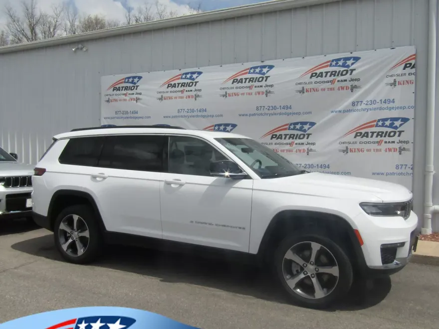 2025 Jeep Grand Cherokee L photo 1