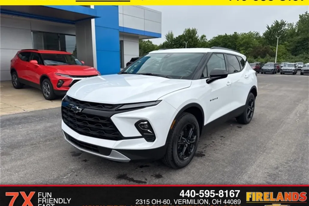 2025 Chevrolet Blazer 2LT photo 1