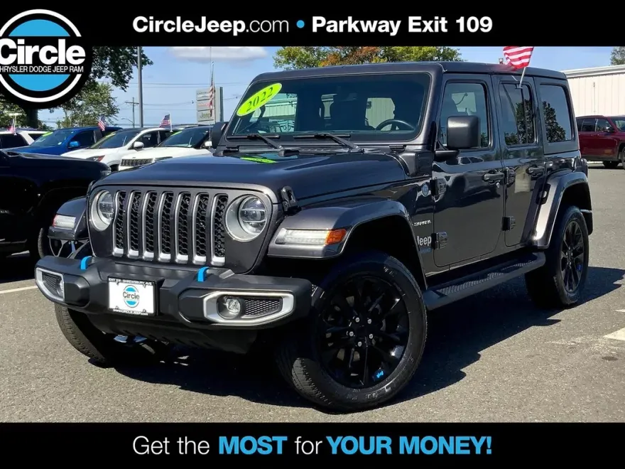 2022 Jeep Wrangler Unlimited 4xe Sahara photo 1