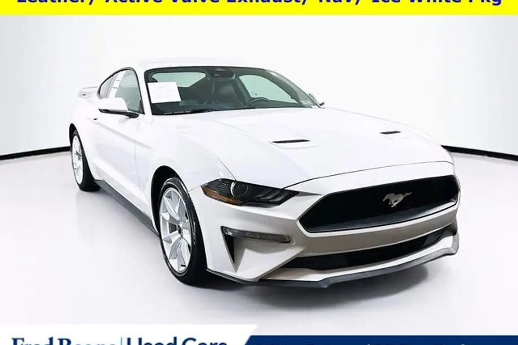 2022 Ford Mustang EcoBoost Premium photo 1