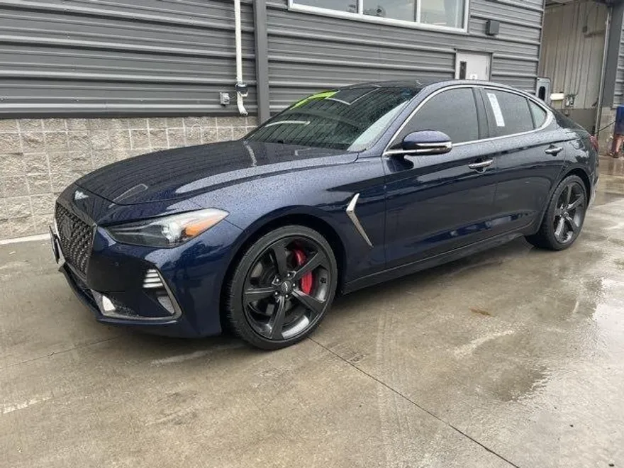 2019 Genesis G70 3.3T Advanced photo 1