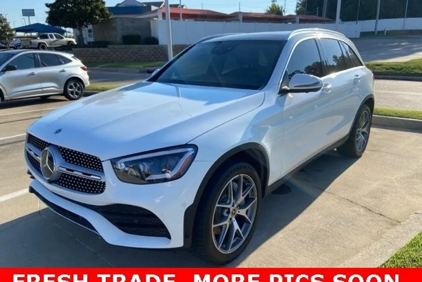 2020 Mercedes Benz GLC 300 4MATIC photo 1