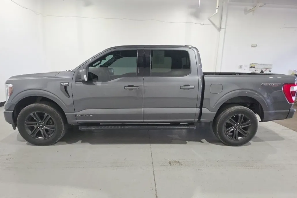 2021 Ford F-150 Lariat photo 1