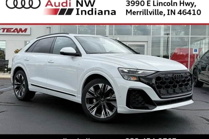 2025 Audi Q8 55 Premium Plus photo 1