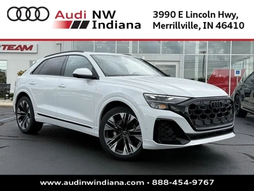 2025 Audi Q8 55 Premium Plus photo 1