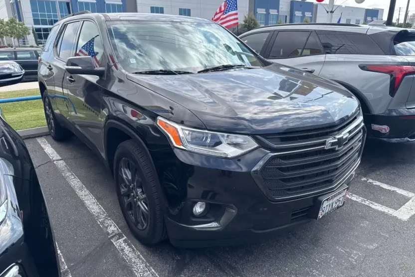 2021 Chevrolet Traverse RS photo 1