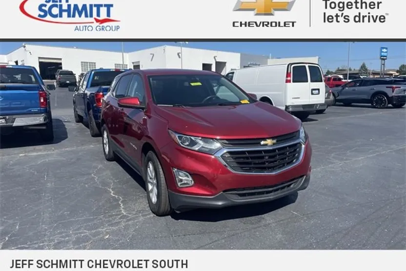 2019 Chevrolet Equinox LT photo 1
