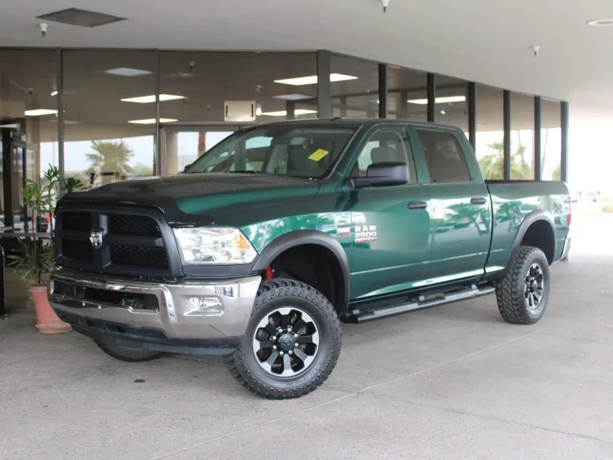 2018 Ram 2500 Tradesman photo 1