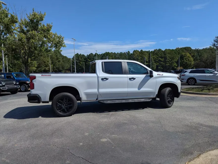 2022 Chevrolet Silverado 1500 LT Trail Boss photo 1