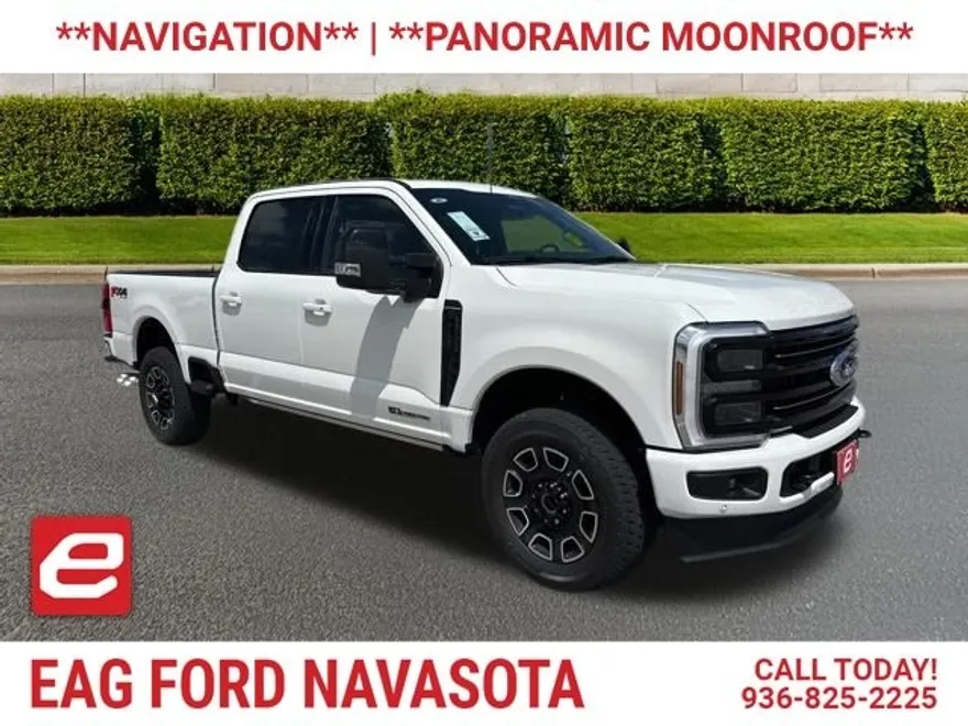 2025 Ford F-250 Platinum photo 1