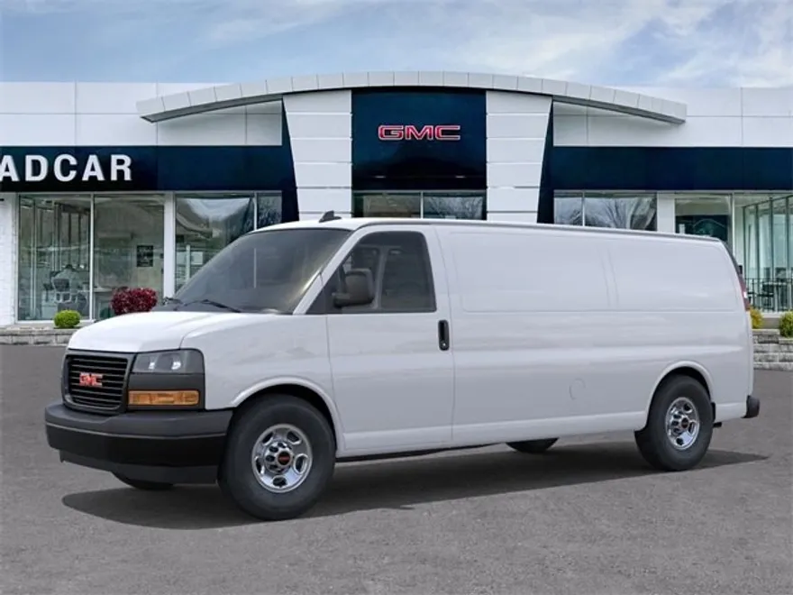 2025 Gmc Savana Cargo 2500 photo 1
