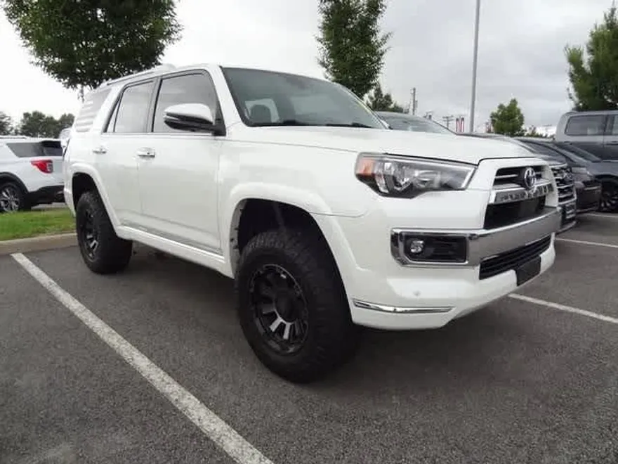 2021 Toyota 4Runner Limited photo 1