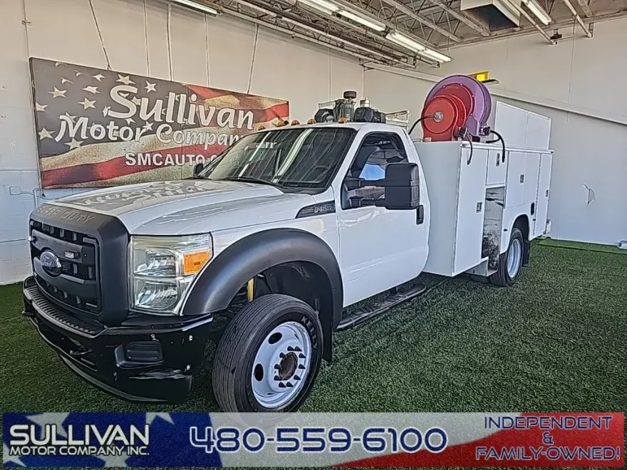 2013 Ford F-550 XL photo 1