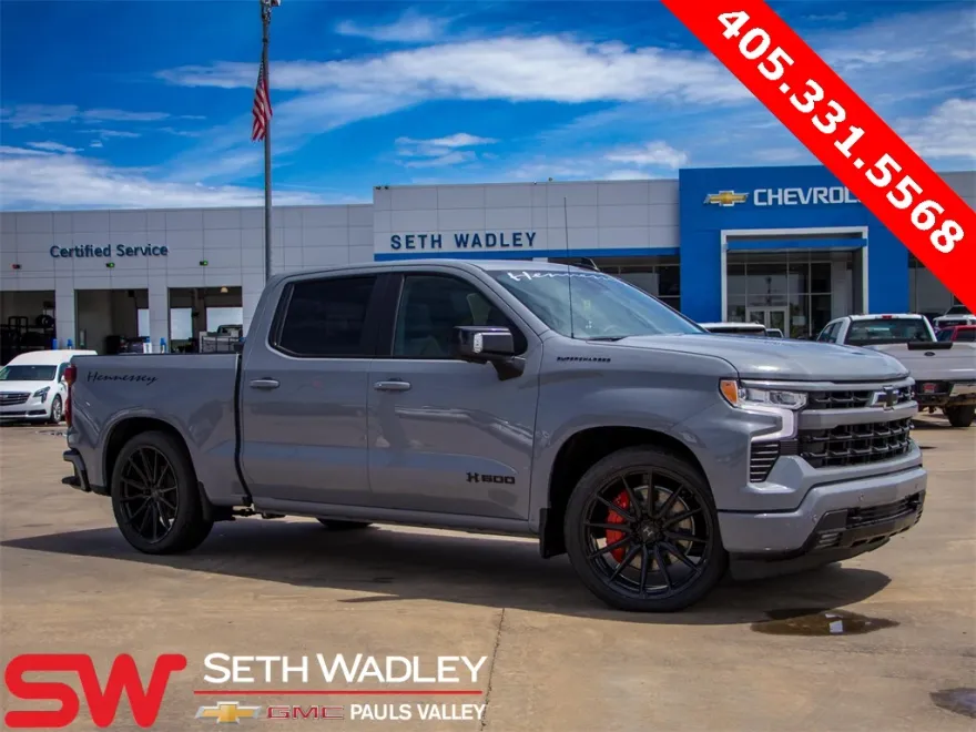 2025 Chevrolet Silverado 1500 RST photo 1