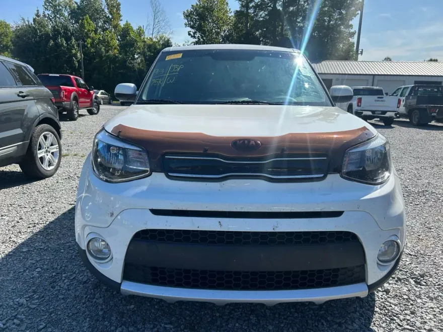 2018 Kia Soul Plus photo 1