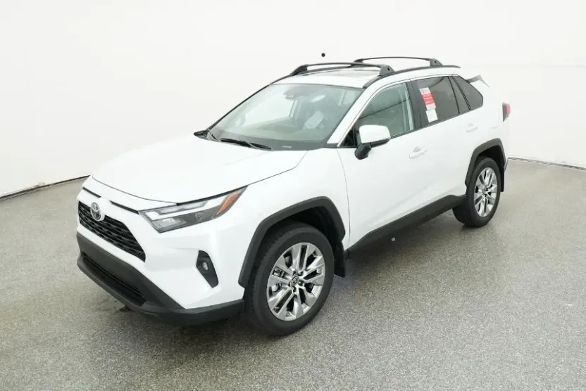 2025 Toyota RAV4 XLE Premium photo 1
