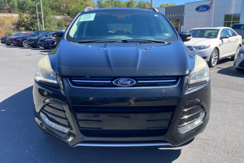 2014 Ford Escape Titanium photo 1