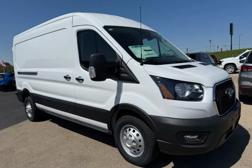 2025 Ford Transit photo 1