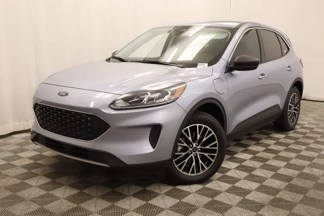2022 Ford Escape Plug-In Hybrid SE photo 1