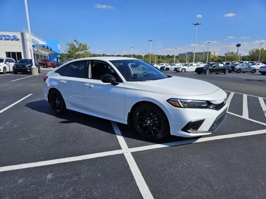 2022 Honda Civic Sport photo 1