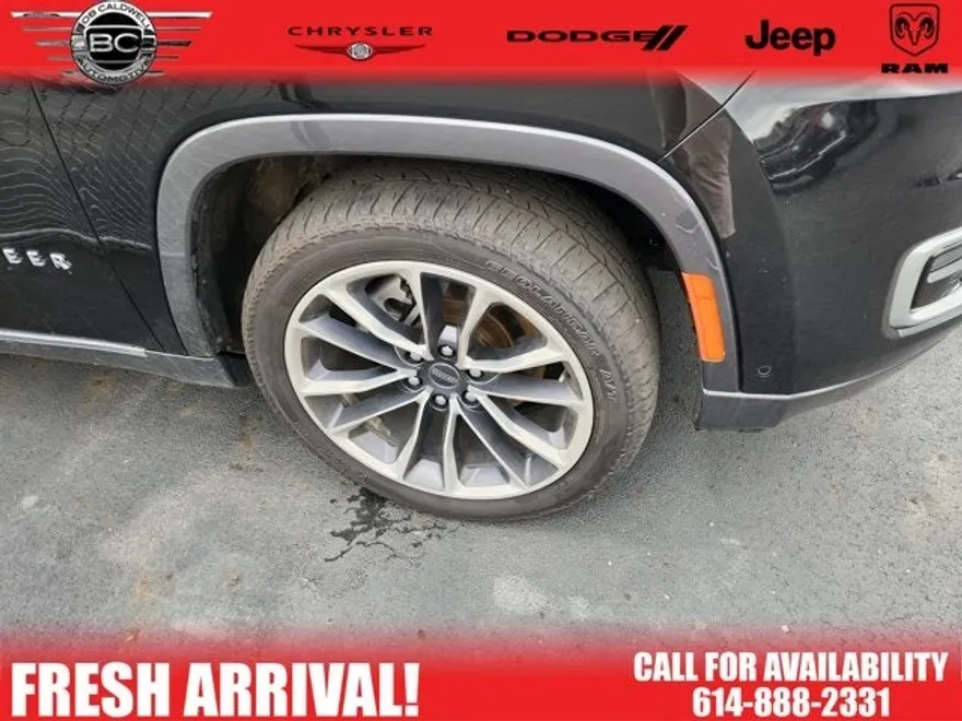 2022 Jeep Wagoneer Series III photo 1
