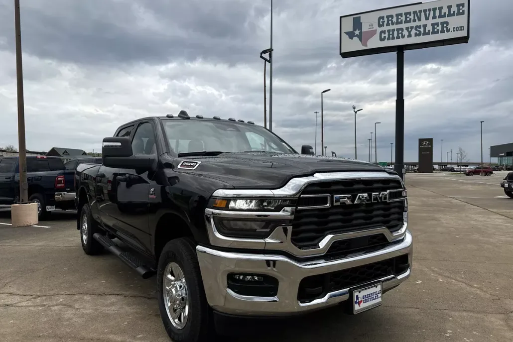 2025 Ram 2500 Tradesman photo 1