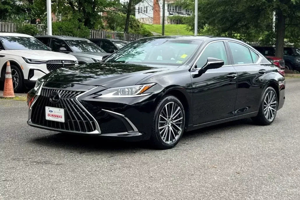 2024 Lexus ES 350 Premium photo 1