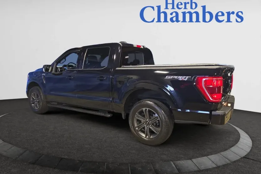 2023 Ford F-150 XLT photo 1