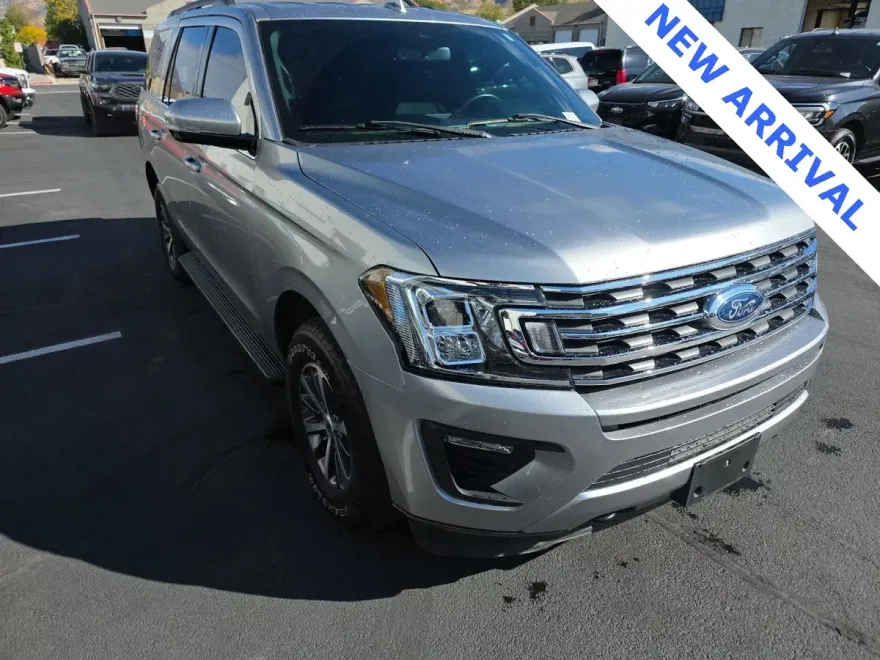 2021 Ford Expedition XLT photo 1