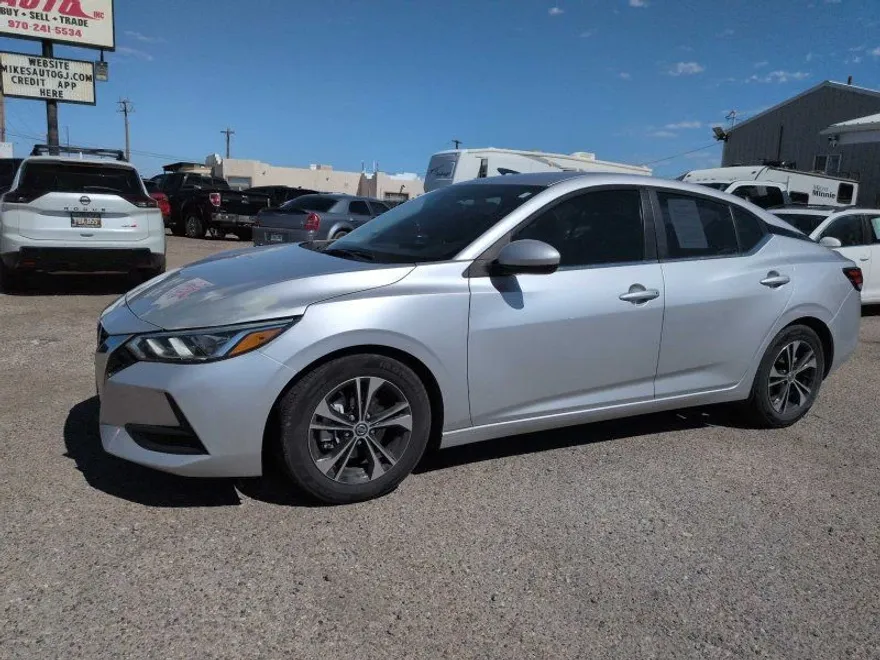 2023 Nissan Sentra SV photo 1