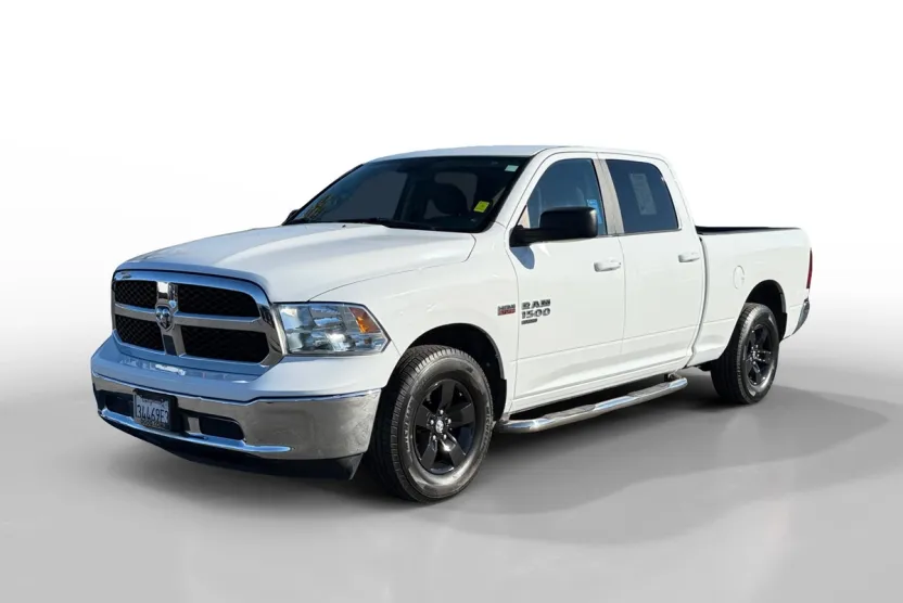 2019 Ram 1500 SLT photo 1