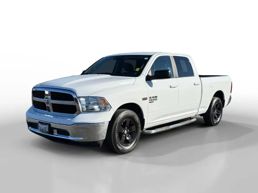 2019 Ram 1500 SLT photo 1