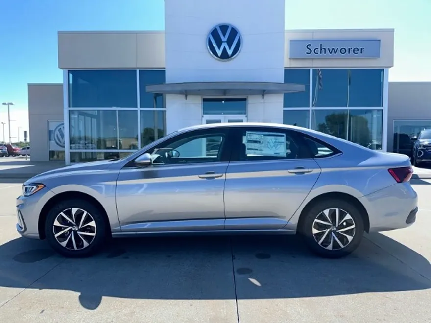 2025 Volkswagen Jetta S photo 1