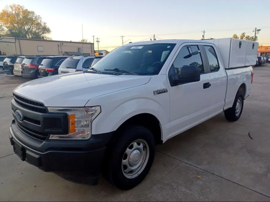 2018 Ford F-150 XL photo 1