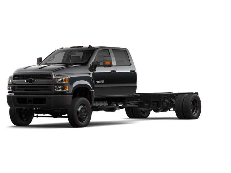 2024 Chevrolet Silverado 6500HD LT photo 1