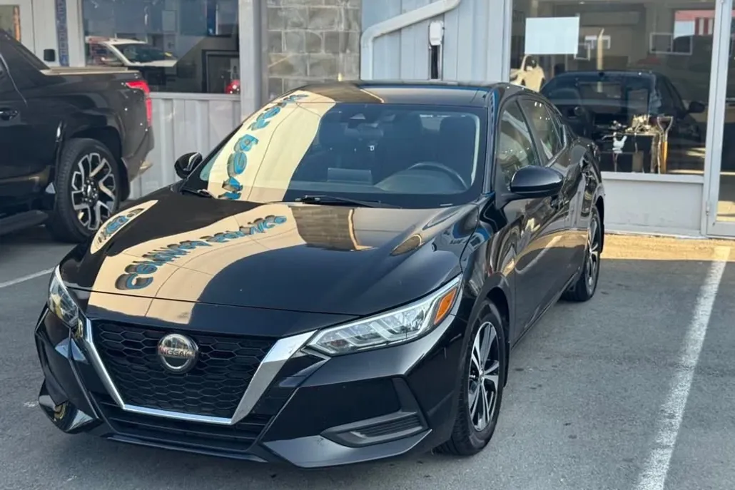 2021 Nissan Sentra SV photo 1