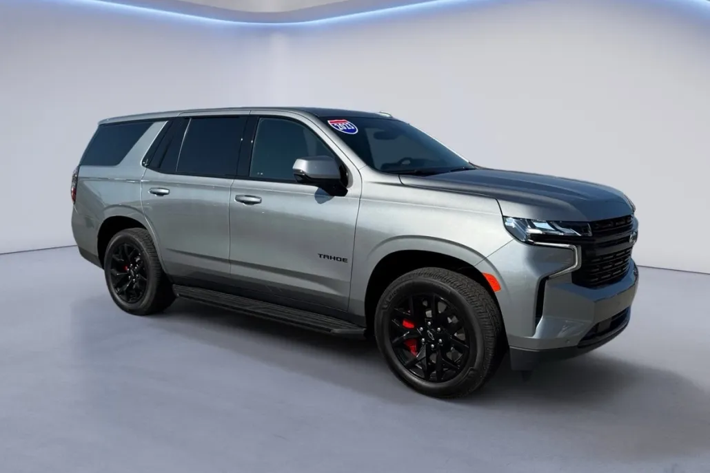 2023 Chevrolet Tahoe RST photo 1
