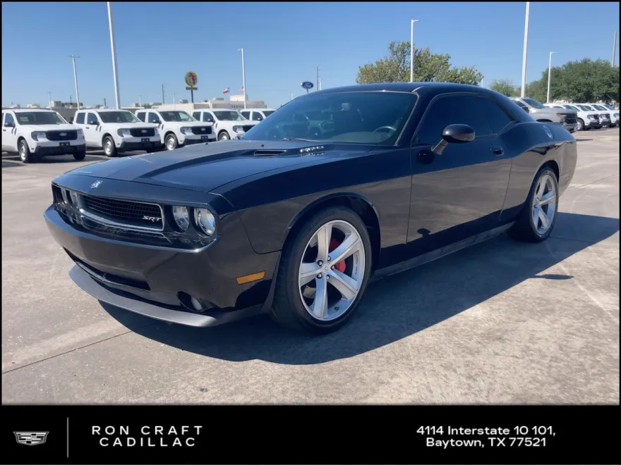 2010 Dodge Challenger SRT8 photo 1