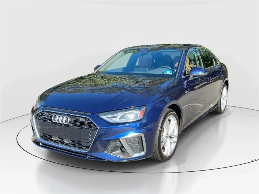2020 Audi A4 45 Premium photo 1
