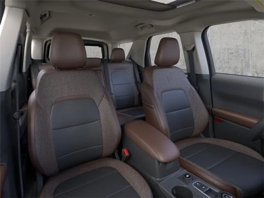 2025 Ford Bronco Sport Outer Banks photo 1