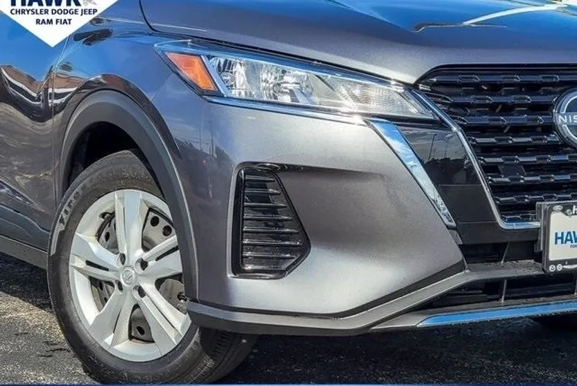 2024 Nissan Kicks S photo 1