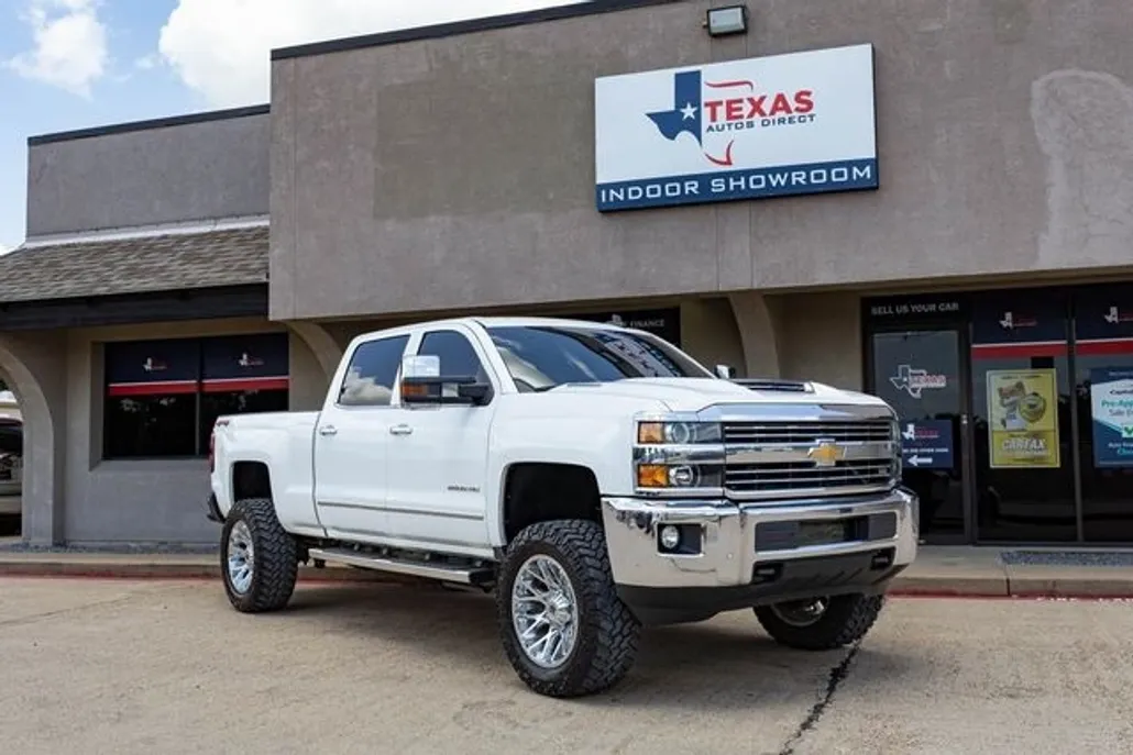 2018 Chevrolet Silverado 2500HD LTZ photo 1