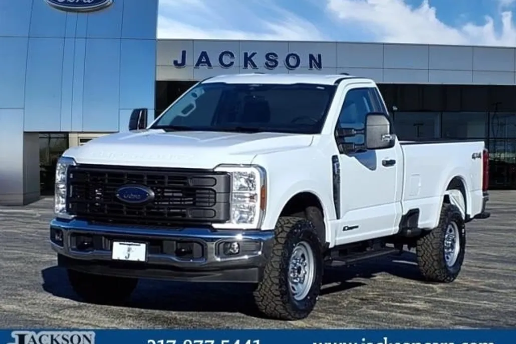 2025 Ford F-250 photo 1
