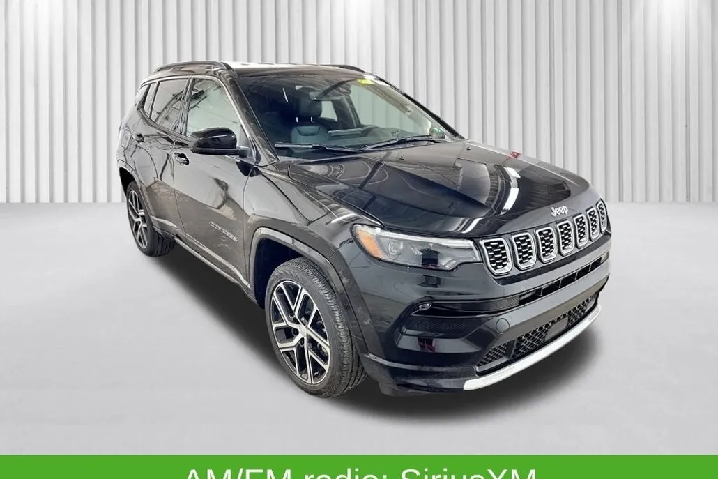 2024 Jeep Compass Limited photo 1