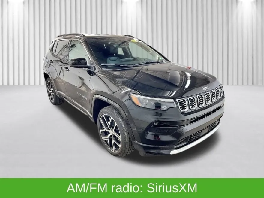 2024 Jeep Compass Limited photo 1